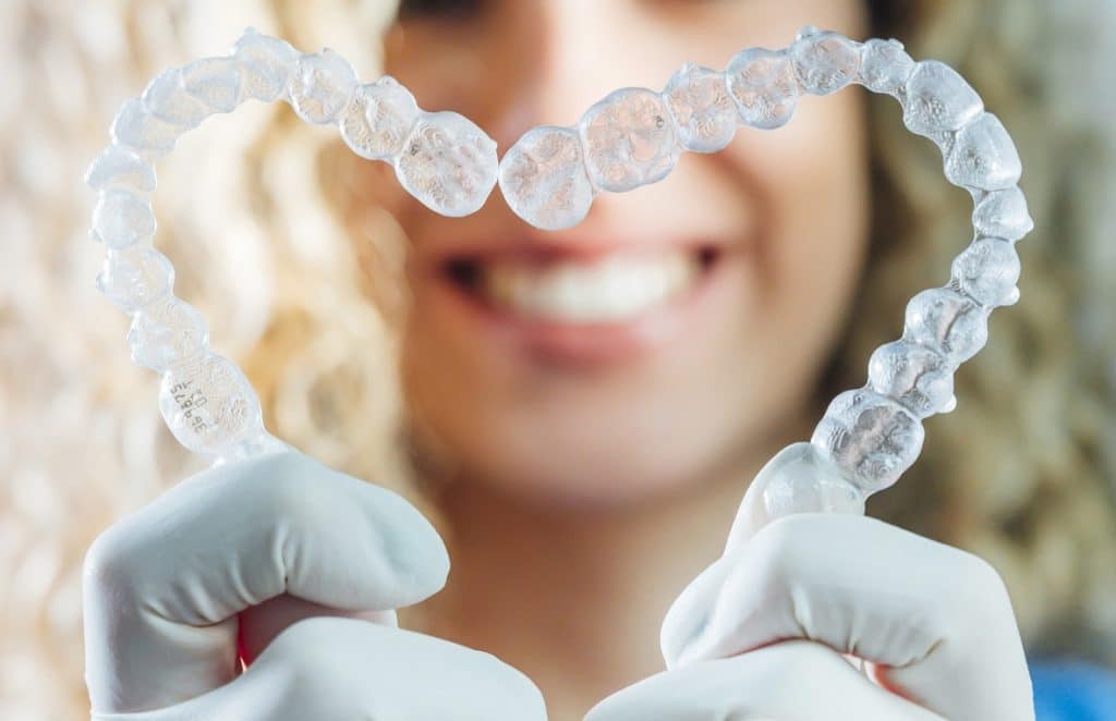 How Invisalign® Simplifies Your Orthodontic Treatment | Leawood, KS